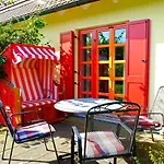 Lejlighed Strand-appartement 